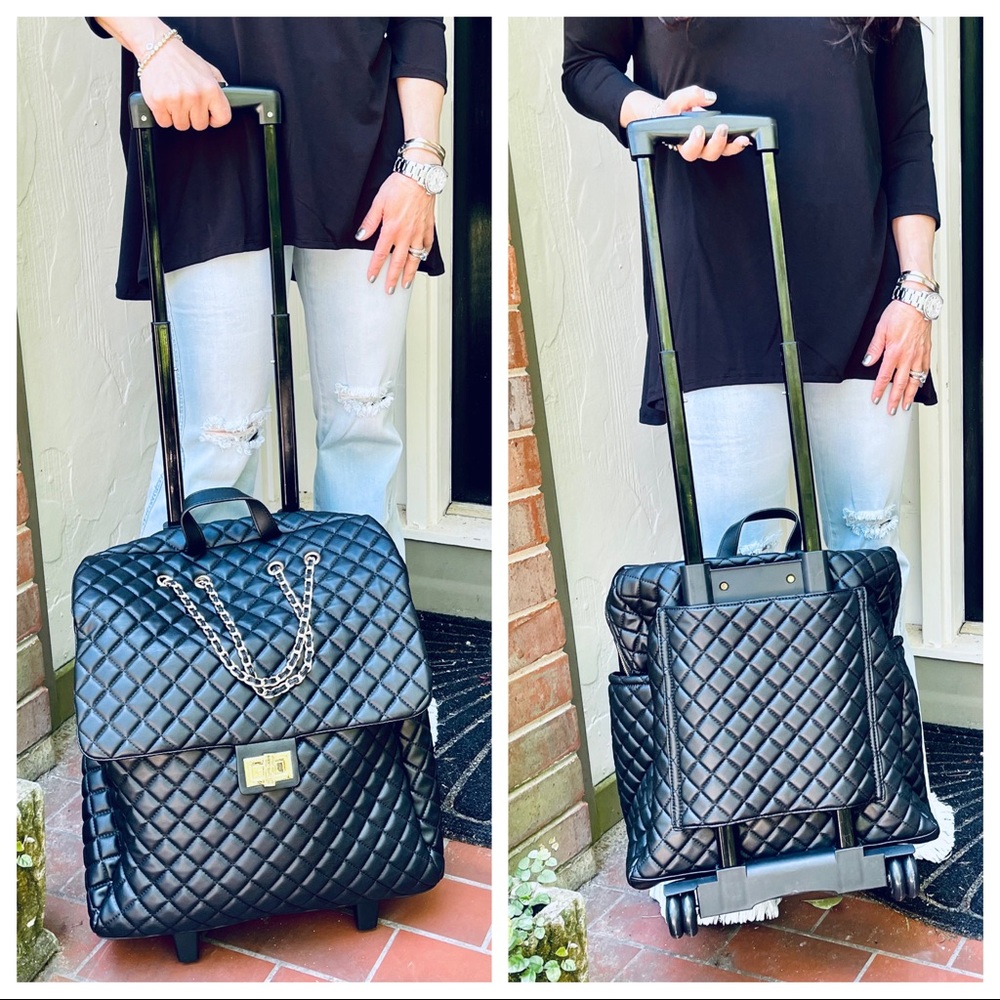 BACK IN STOCK✨✨✨Quilted Faux leather Fabulous Travel Rolling bag - Picture 2 of 12